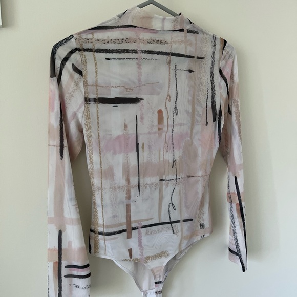 Aritzia Babaton Parlay Bodysuit - Picture 3 of 11